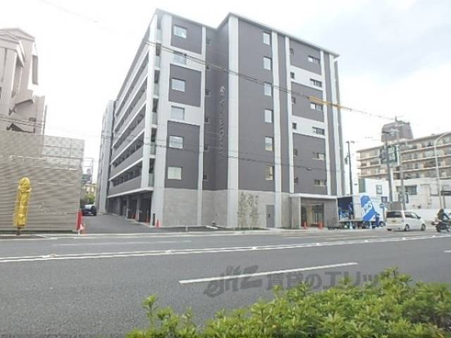 クリスタルグランツ京都西大路外観写真2