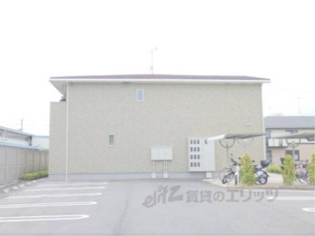 ラヴィエール外観写真2