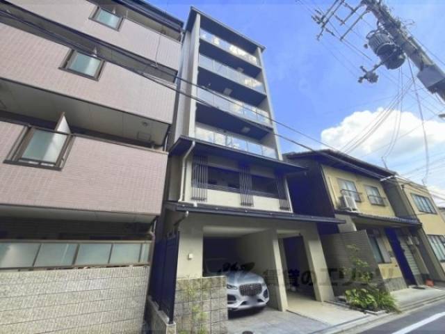 ルッソ烏丸五条外観写真3