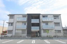 シャーメゾンレビエ外観写真