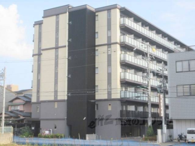 エステムコート京都西院外観写真1