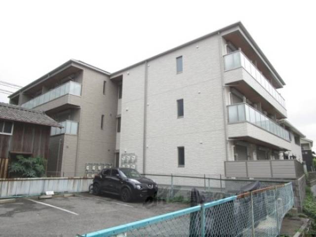 シャーメゾンSUBLIME外観写真3