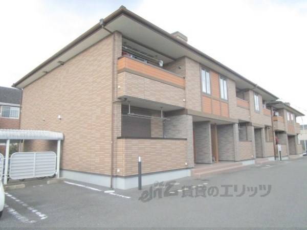 111813の外観写真