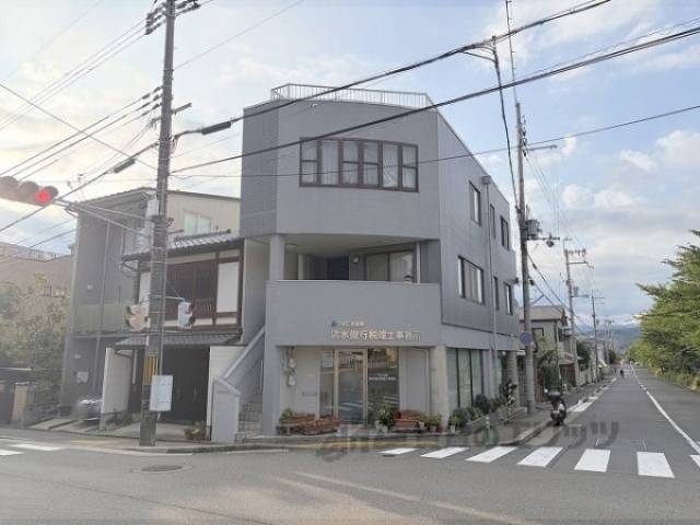 ＷＩＮＤＳ御蔭ビル外観写真1