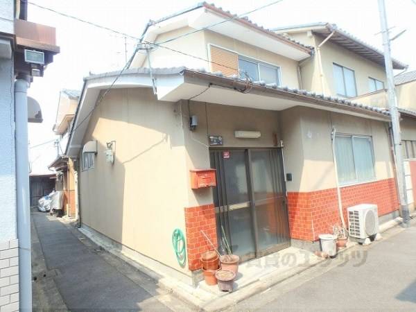 112144の外観写真