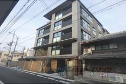 ライオンズ京都御所南室町通外観写真