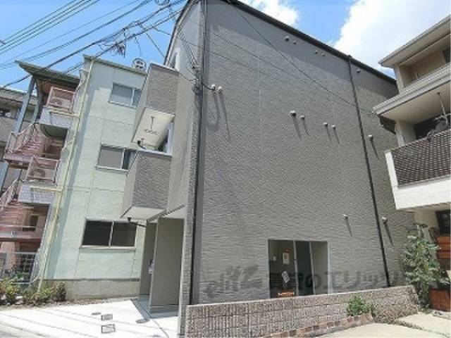 ｉｎｇｓ御蔭外観写真2