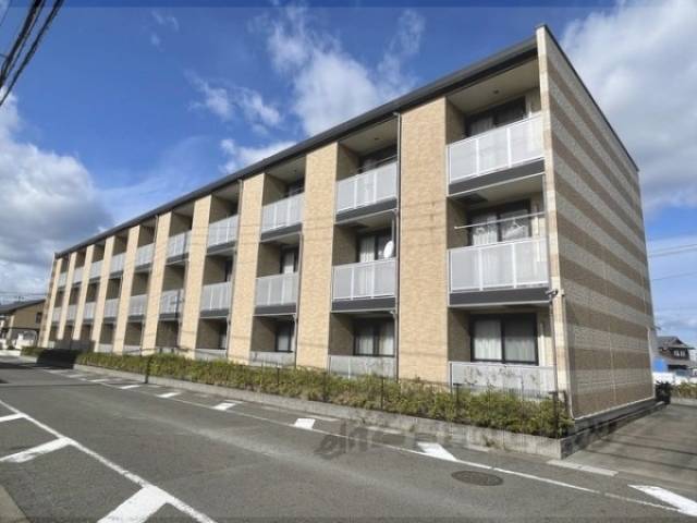 レオパレスサニーヒルズ外観写真2