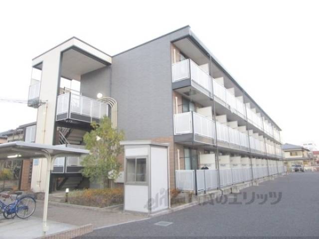 レオパレス暁外観写真1