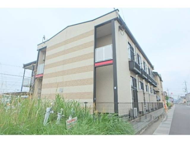 レオパレス淡海外観写真3