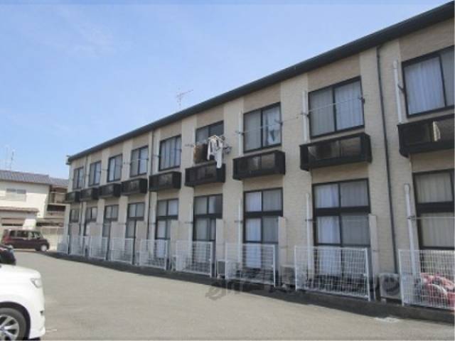 レオパレス嵐山２外観写真3