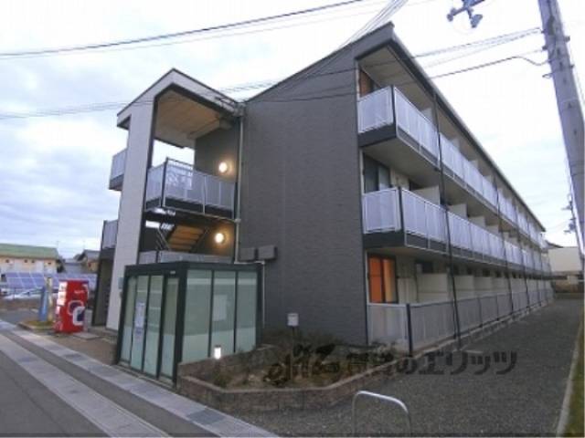 レオパレスアイエス外観写真3