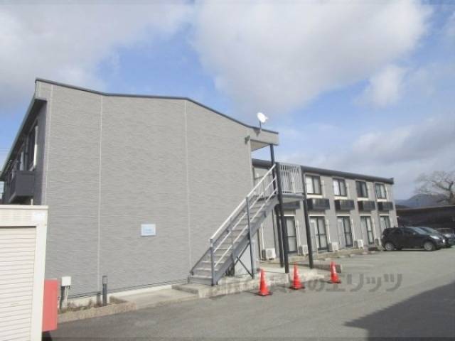 レオパレス利右衛門外観写真1