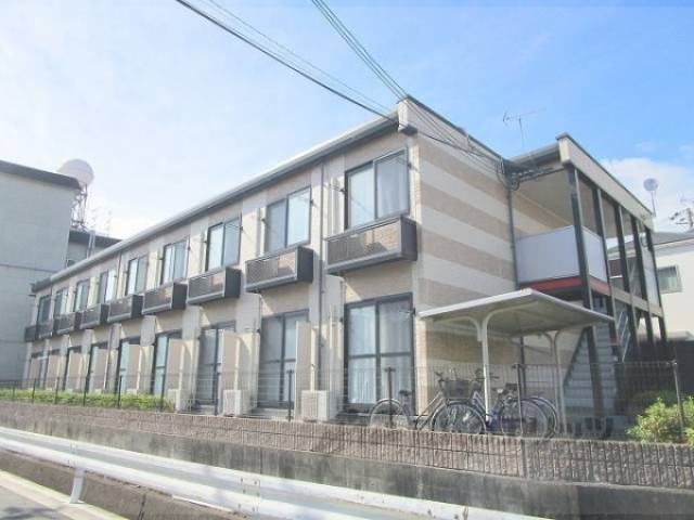 レオパレス千々川外観写真2