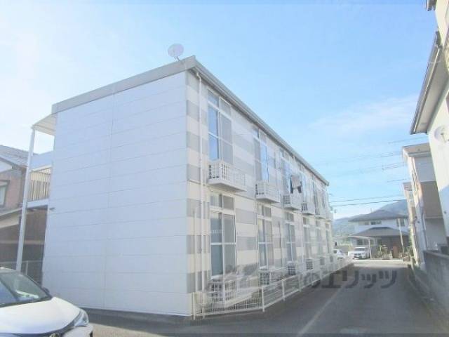 レオパレスファンタジー外観写真2