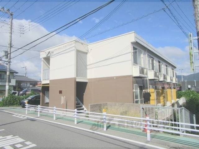 レオパレスコーポラス山本外観写真2
