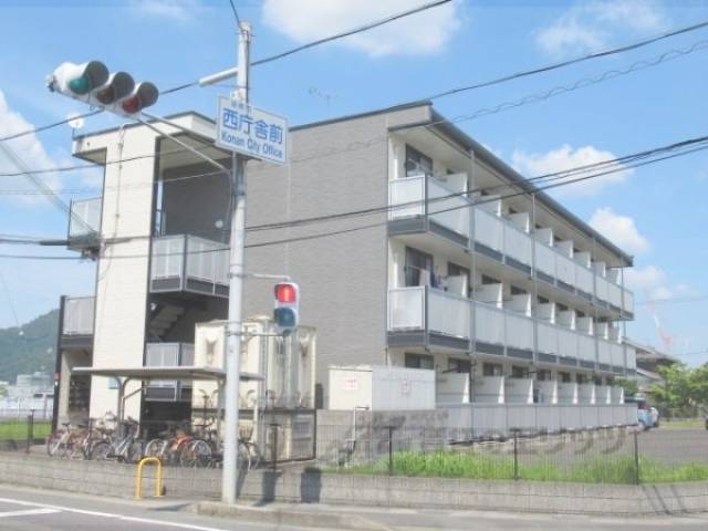 レオパレスフレンズ外観写真2