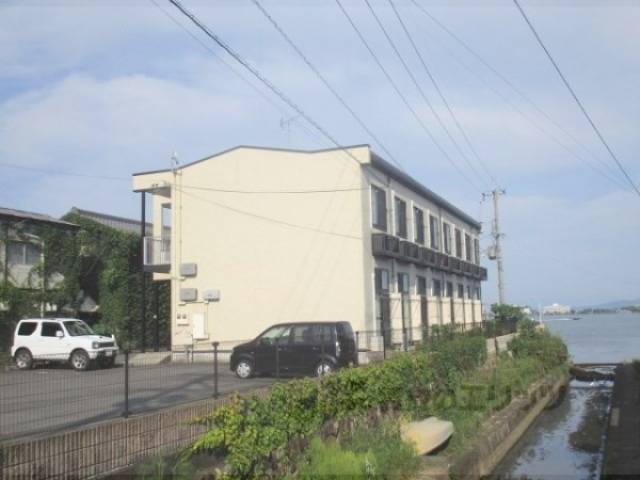 レオパレスＫＯＨＡＮ外観写真1