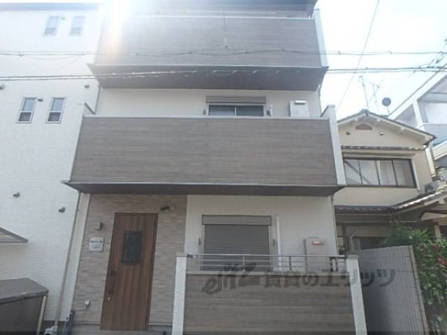 ネクストライフ太秦天神川外観写真1