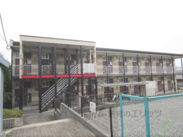 レオパレスポケット外観写真3