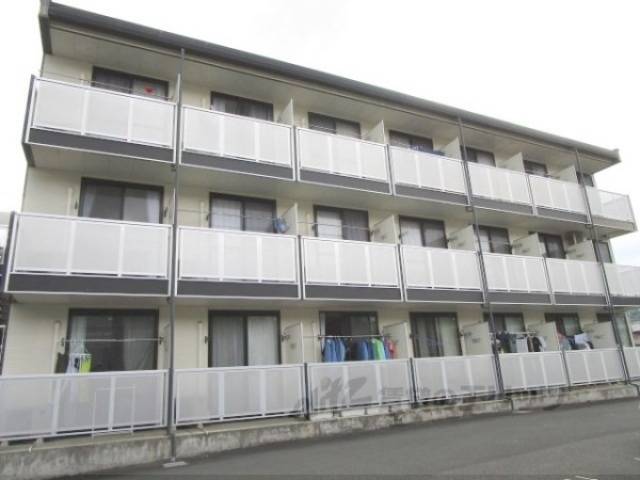 レオパレスエムズコート南丹外観写真2