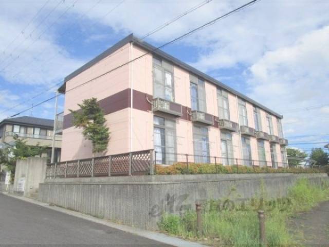 レオパレス桜外観写真2