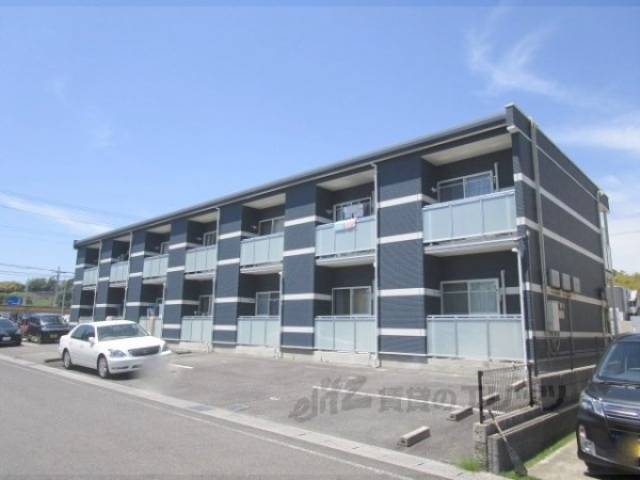 レオネクスト詩季外観写真2