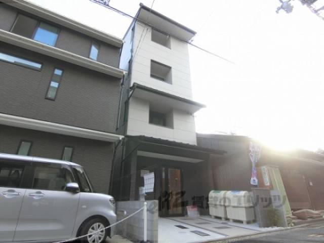 フラッティ千本下長者町外観写真2