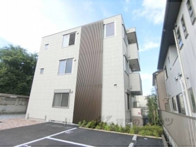 ヘーベルメゾン本丸外観写真2