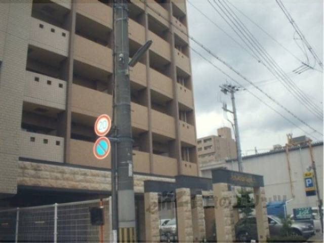 プレサンス京都烏丸NEXT外観写真1