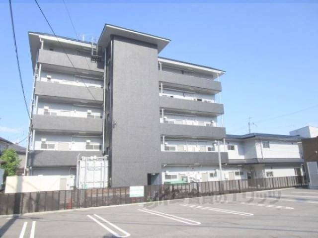 Ｐｒｅｃｉｏｕｓ　Ｏｎｅ外観写真1