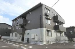 リアルコンフォート参番館外観写真