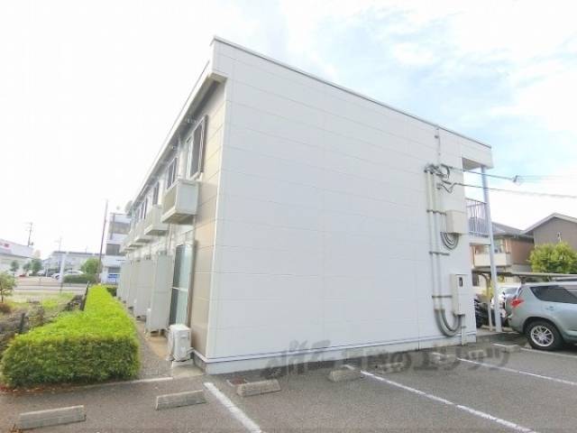 レオパレス緑町外観写真1