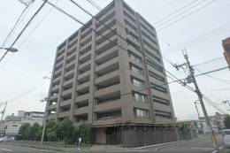 サーパス西京極外観写真