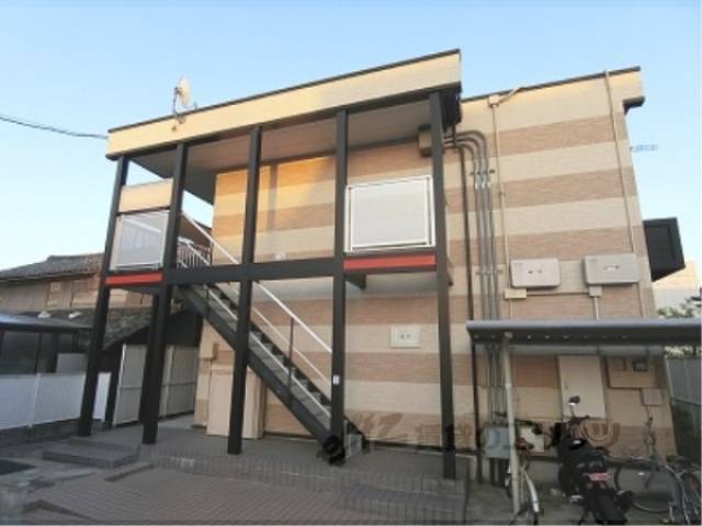 レオパレス北里外観写真1