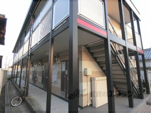 レオパレス北里外観写真3