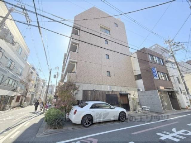 シャルムーズ二条高倉外観写真3