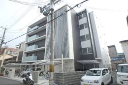 A-MON JR西大路外観写真