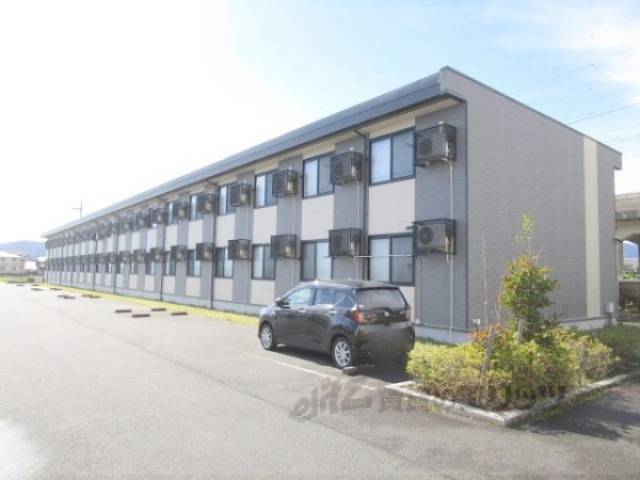 レオパレスメゾンアジュール外観写真3