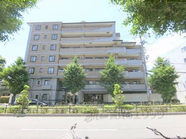 114032の外観写真