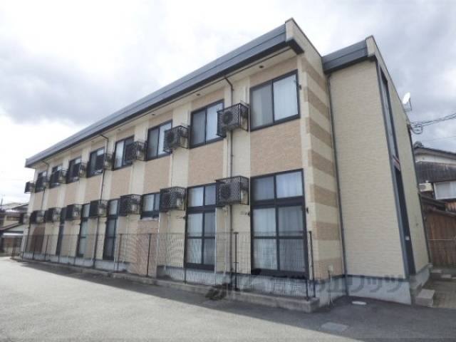 レオパレス住吉外観写真1