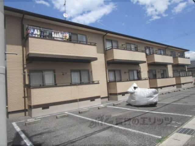 マジェスティ1998南外観写真3