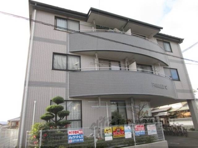 ファミール12外観写真3