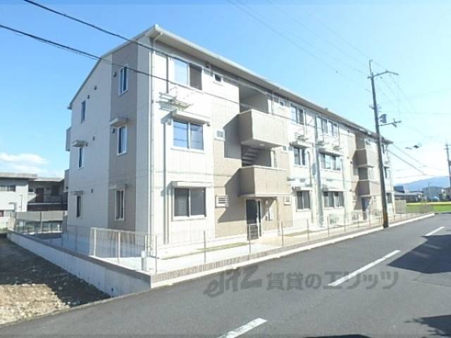 ヴェルソー唐崎外観写真1