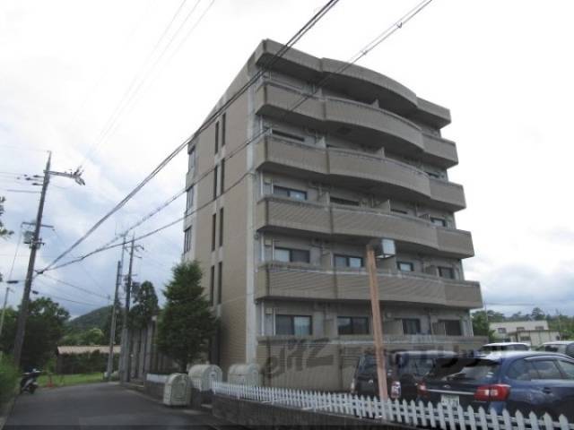 サンバティーク外観写真1