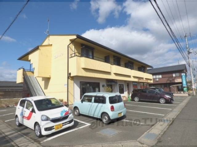 花梨ハイツ外観写真1