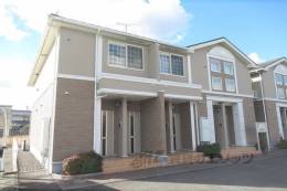 ストロベリーフィールズ１番館外観写真