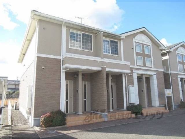 ストロベリーフィールズ１番館外観写真1