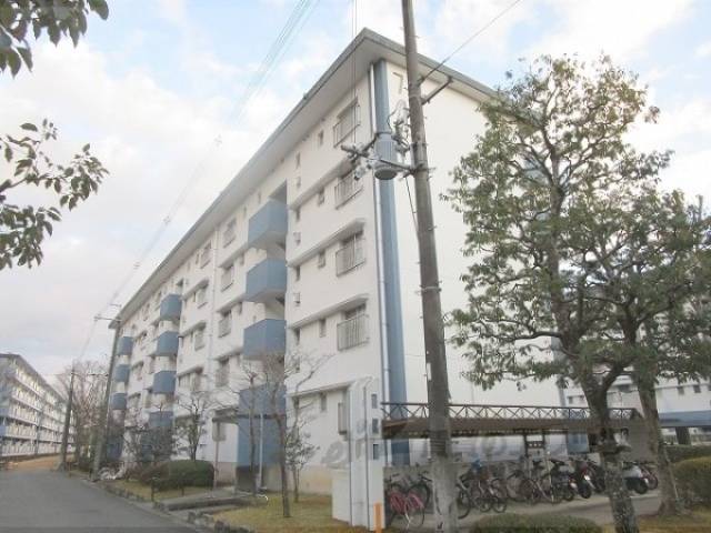 保津川団地５号棟外観写真3