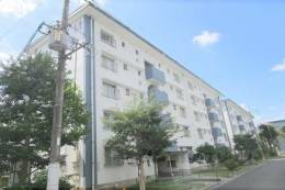 保津川団地１４号棟外観写真